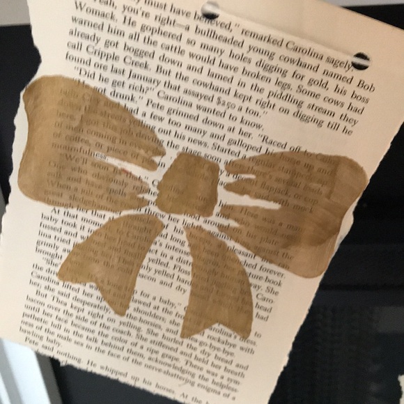 🌹💐Pretty Hand Painted Garland 🌷💐 - Picture 6 of 9